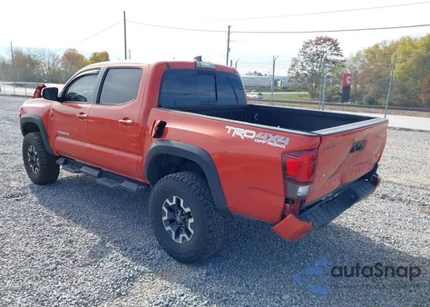 2018 Toyota Tacoma Trd Off Road z USA, uszkodzony, nr VIN 5TFCZ5AN3JX155239